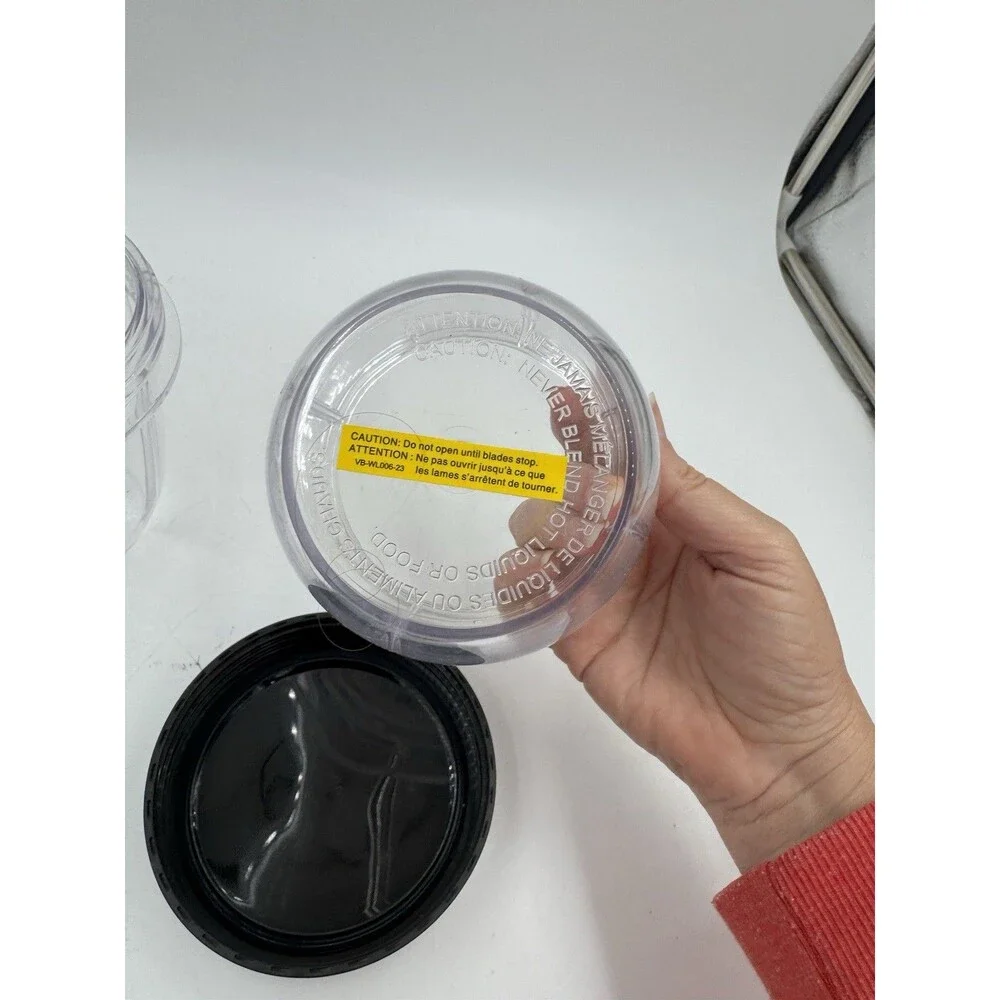 Veggie Bullet VB-102 Blender Replacement Cup Set 2 Cups with Lids and 1 Blade